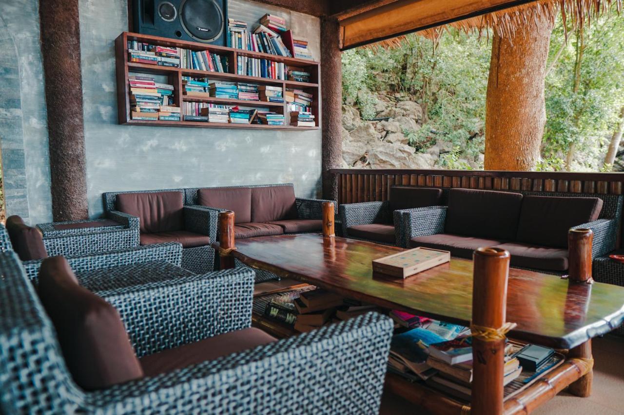 Sangat Island Dive Resort Корон Екстериор снимка