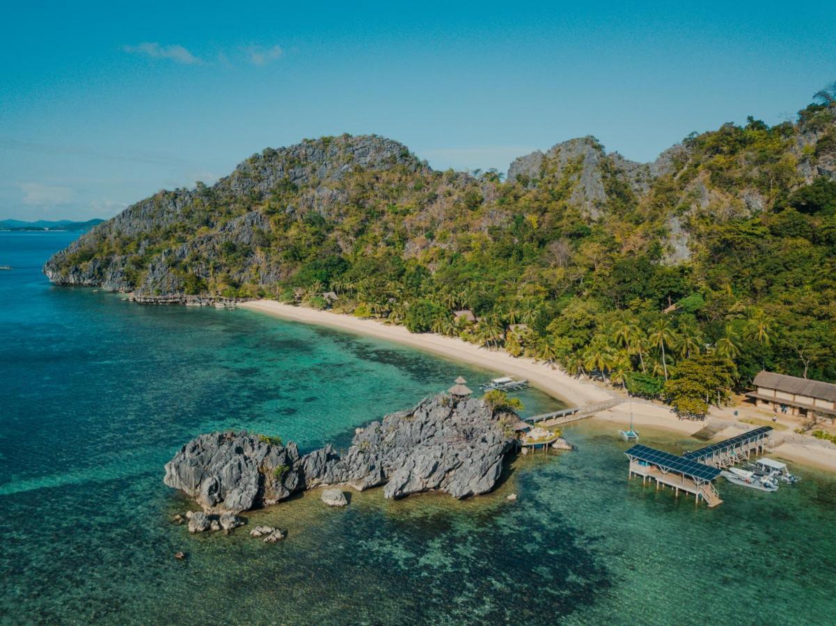 Sangat Island Dive Resort Корон Екстериор снимка